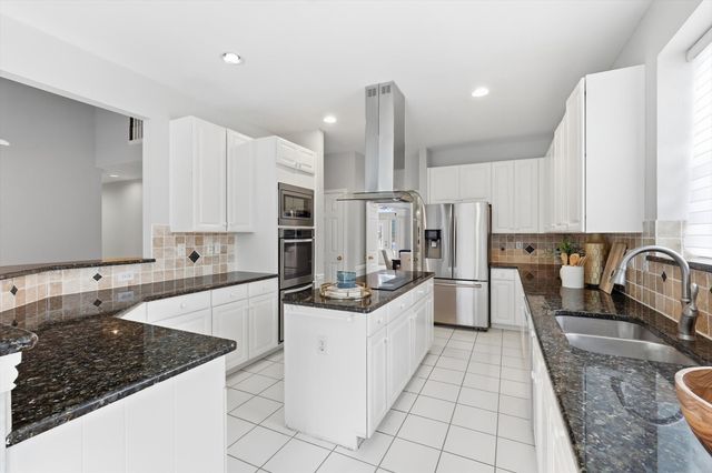 4001 Mayflower Lane, Plano, TX 75024