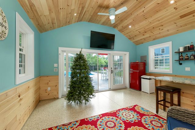 95 Olde Bridge Lane, Epping, NH 03042