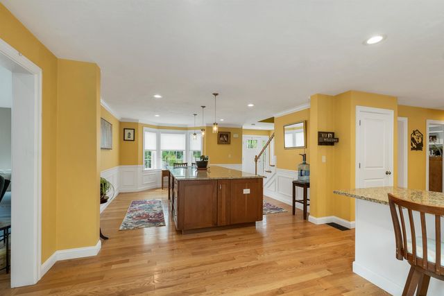 95 Olde Bridge Lane, Epping, NH 03042