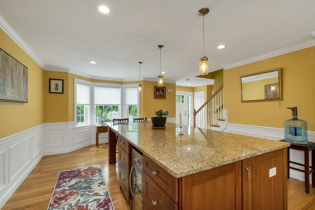 95 Olde Bridge Lane, Epping, NH 03042