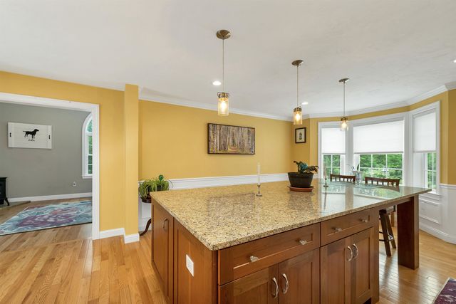 95 Olde Bridge Lane, Epping, NH 03042