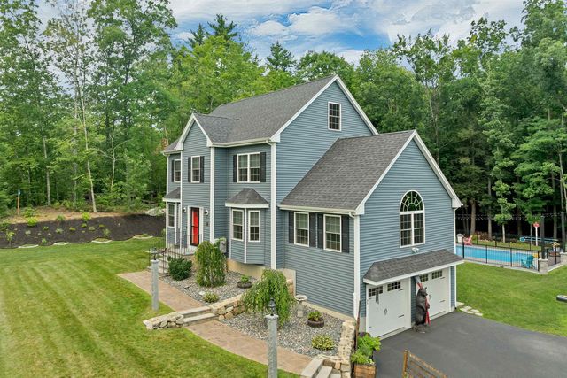 95 Olde Bridge Lane, Epping, NH 03042