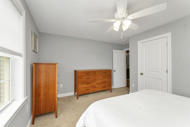 95 Olde Bridge Lane, Epping, NH 03042