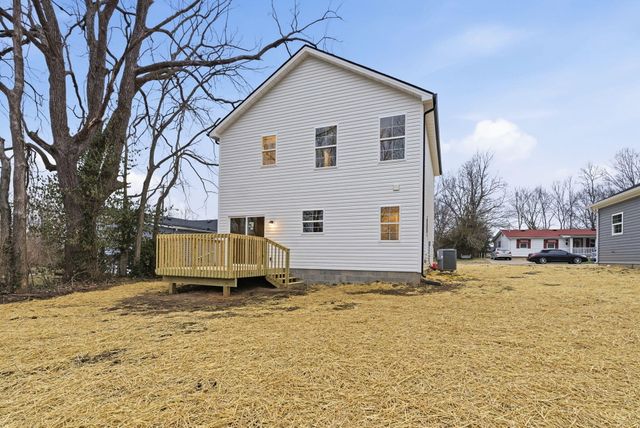 104 West Street, Georgetown, KY 40324