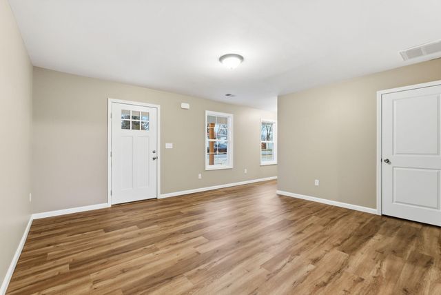 104 West Street, Georgetown, KY 40324