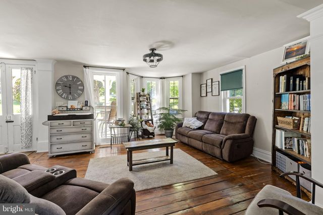 46 ELM CREEK RD, Cochranville, PA 19330