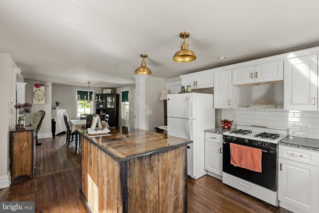 46 ELM CREEK RD, Cochranville, PA 19330