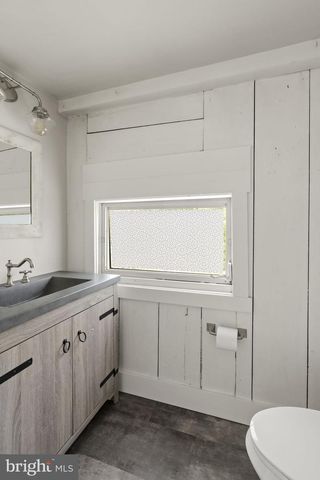 46 ELM CREEK RD, Cochranville, PA 19330