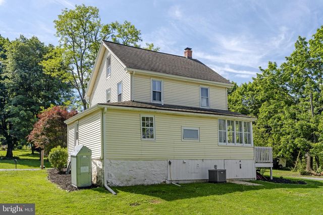 46 ELM CREEK RD, Cochranville, PA 19330