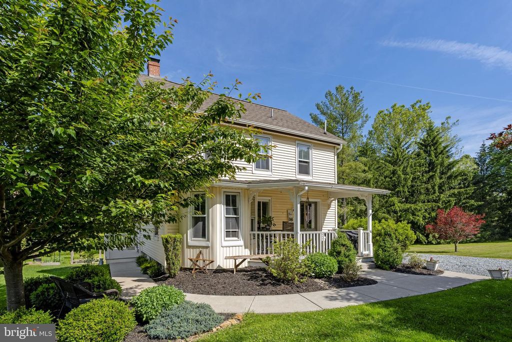46 ELM CREEK RD, Cochranville, PA 19330