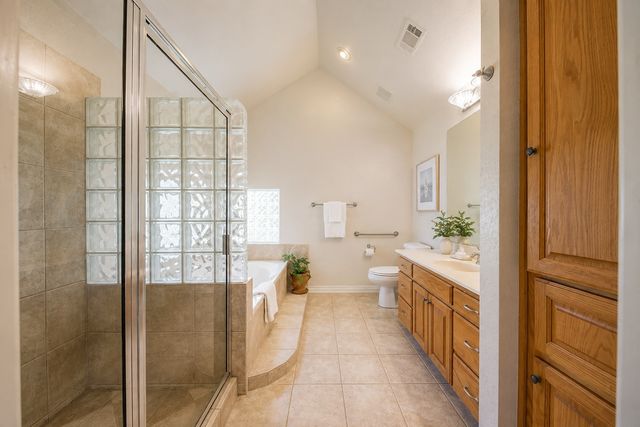 459 County Road 1742, Chico, TX 76431