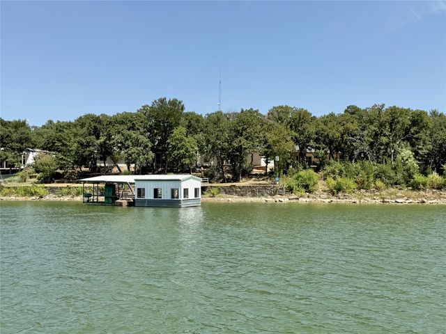 459 County Road 1742, Chico, TX 76431
