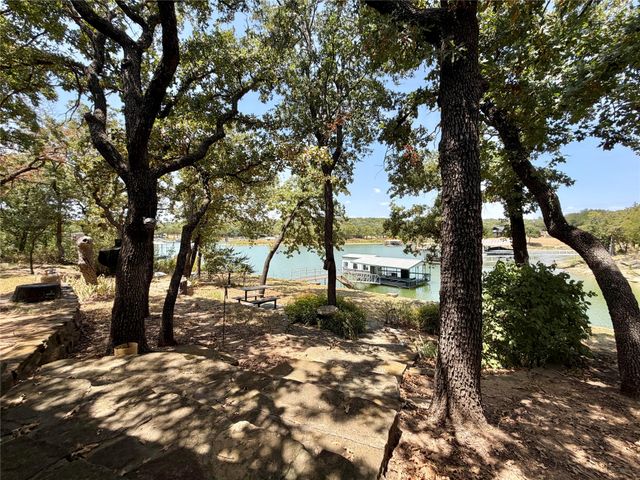 459 County Road 1742, Chico, TX 76431