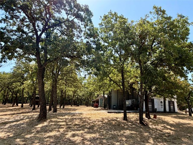 459 County Road 1742, Chico, TX 76431