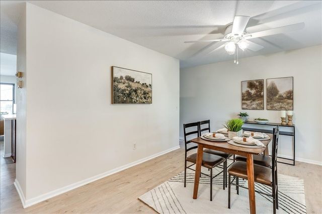3123 N Brookfield, Wichita, KS 67226