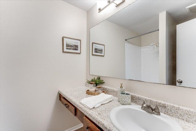 3123 N Brookfield, Wichita, KS 67226