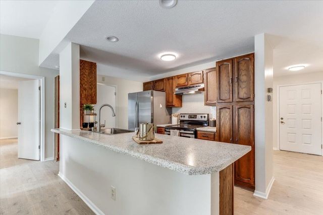 3123 N Brookfield, Wichita, KS 67226