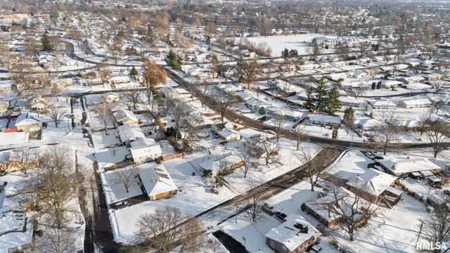 5514 N Jesters Court, Peoria, IL 61614