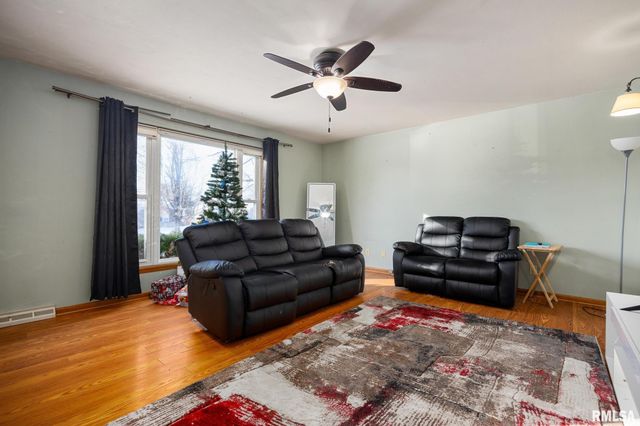 5514 N Jesters Court, Peoria, IL 61614