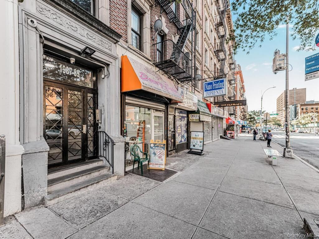 1989 Amsterdam AVE 31, New York (manhattan), NY 10032 — exterior