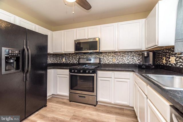 1051 HEATHER LN, Quakertown, PA 18951