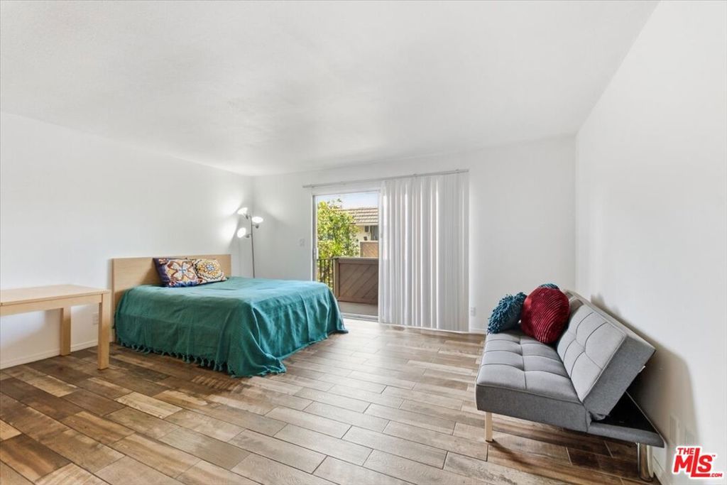 5585 E Pacific Coast Highway 251, Long Beach, CA 90804 — photo 4