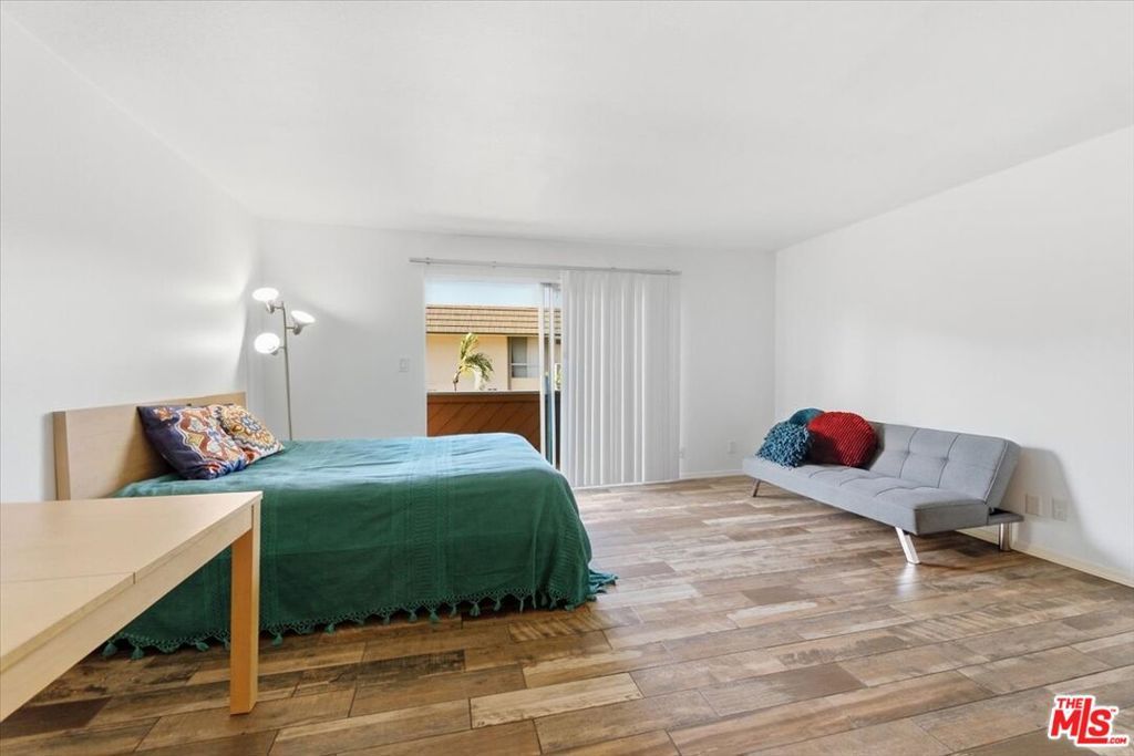5585 E Pacific Coast Highway 251, Long Beach, CA 90804 — photo 5