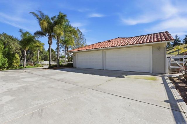 4851 Sweetgrass Lane, Bonsall, CA 92003