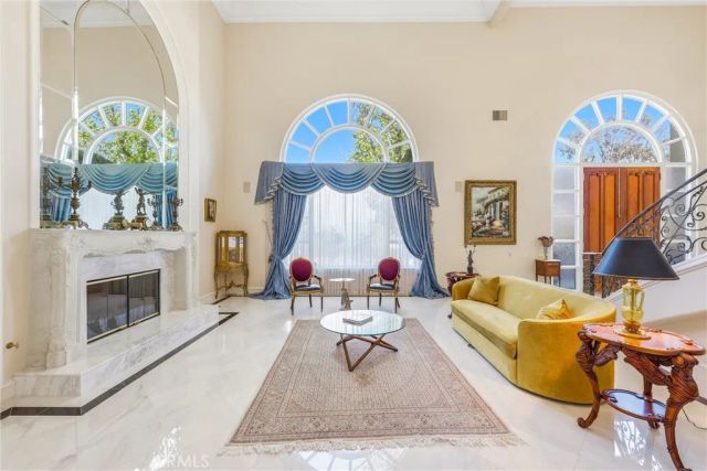 30573 E Sunset South, Redlands, CA 92373