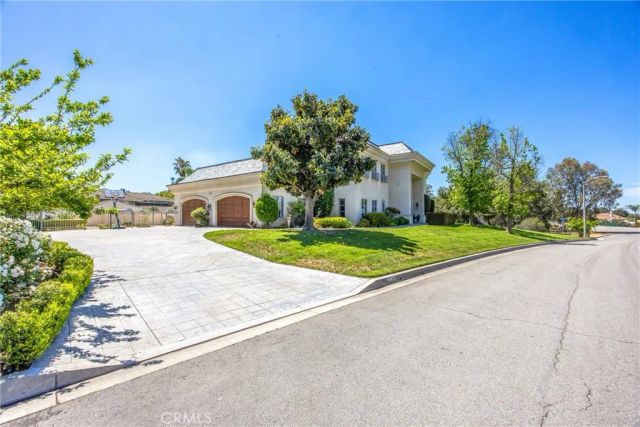 30573 E Sunset South, Redlands, CA 92373