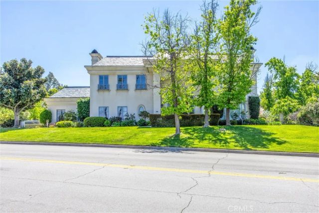 30573 E Sunset South, Redlands, CA 92373