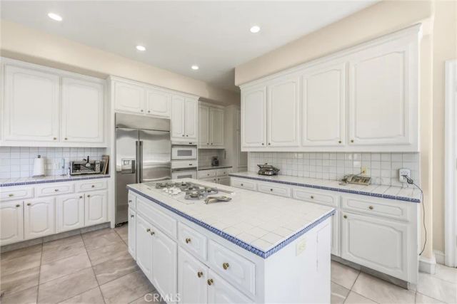 30573 E Sunset South, Redlands, CA 92373