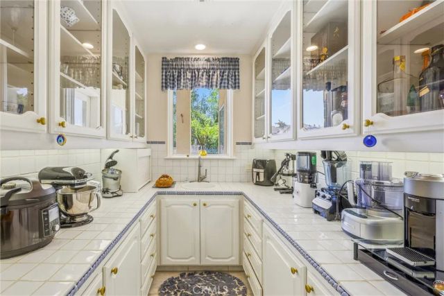 30573 E Sunset South, Redlands, CA 92373