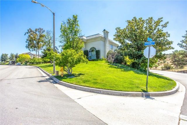 30573 E Sunset South, Redlands, CA 92373