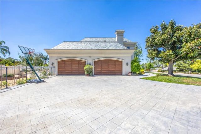 30573 E Sunset South, Redlands, CA 92373
