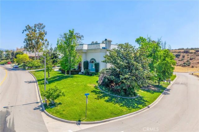 30573 E Sunset South, Redlands, CA 92373