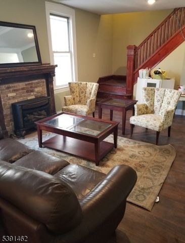 75 Osborne Pl, Irvington Twp., NJ 07111