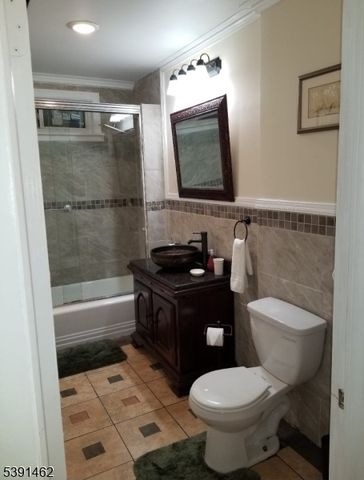 75 Osborne Pl, Irvington Twp., NJ 07111