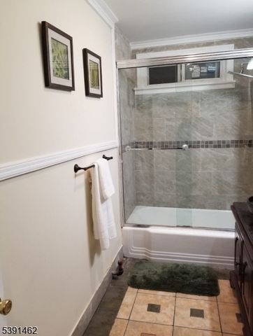 75 Osborne Pl, Irvington Twp., NJ 07111