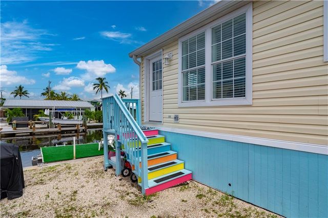 2634 Coco Plum DR, Matlacha, FL 33993