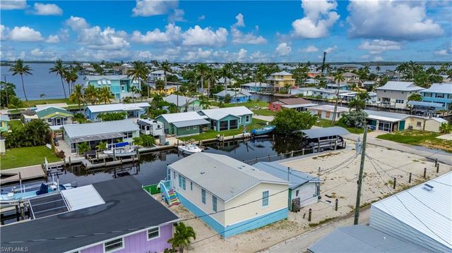 2634 Coco Plum DR, Matlacha, FL 33993