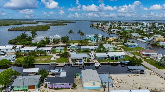 2634 Coco Plum DR, Matlacha, FL 33993