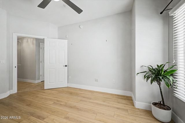 5350 E DEER VALLEY Drive 1420, Phoenix, AZ 85054