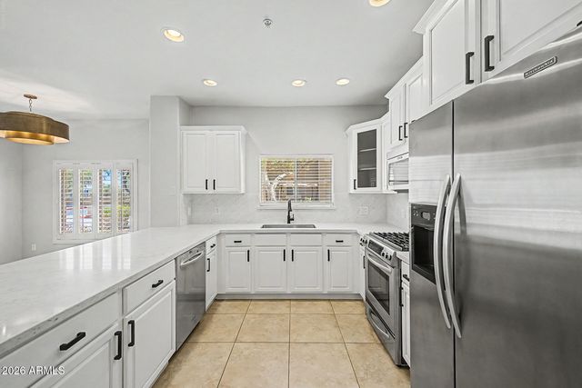 5350 E DEER VALLEY Drive 1420, Phoenix, AZ 85054