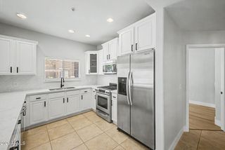 5350 E DEER VALLEY Drive 1420, Phoenix, AZ 85054