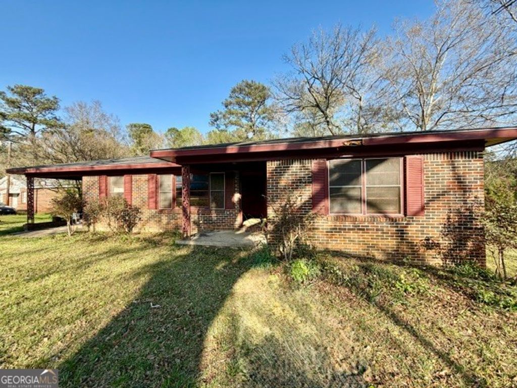 2131 Philips Road, Lanett, AL 36863