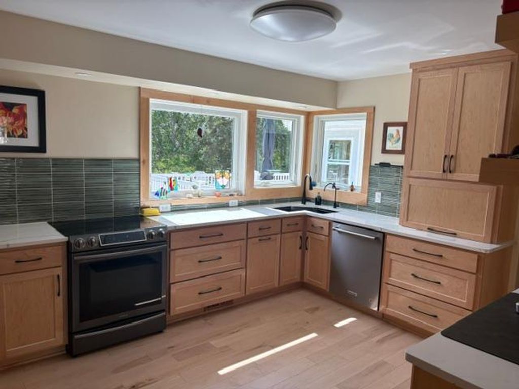 13881 90th Avenue N, Maple Grove, MN 55369 — photo 2