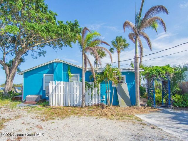 3965 Canal Drive, Sebastian, FL 32976