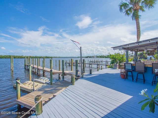 3965 Canal Drive, Sebastian, FL 32976