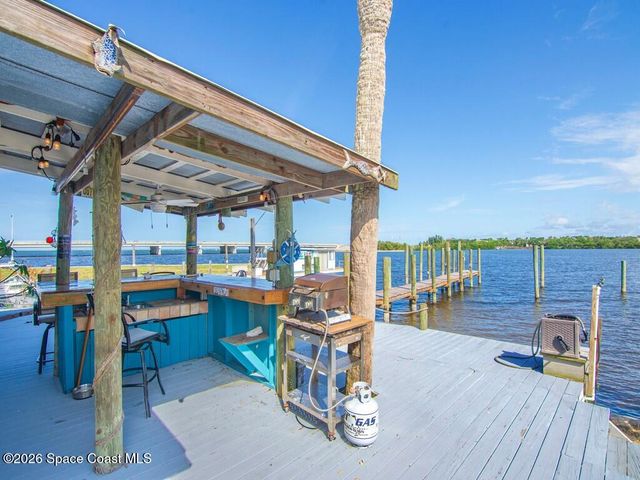 3965 Canal Drive, Sebastian, FL 32976